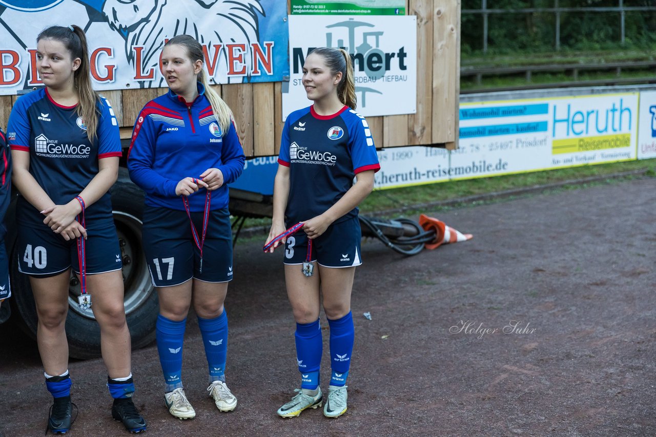Bild 110 - Loewinnen Cup